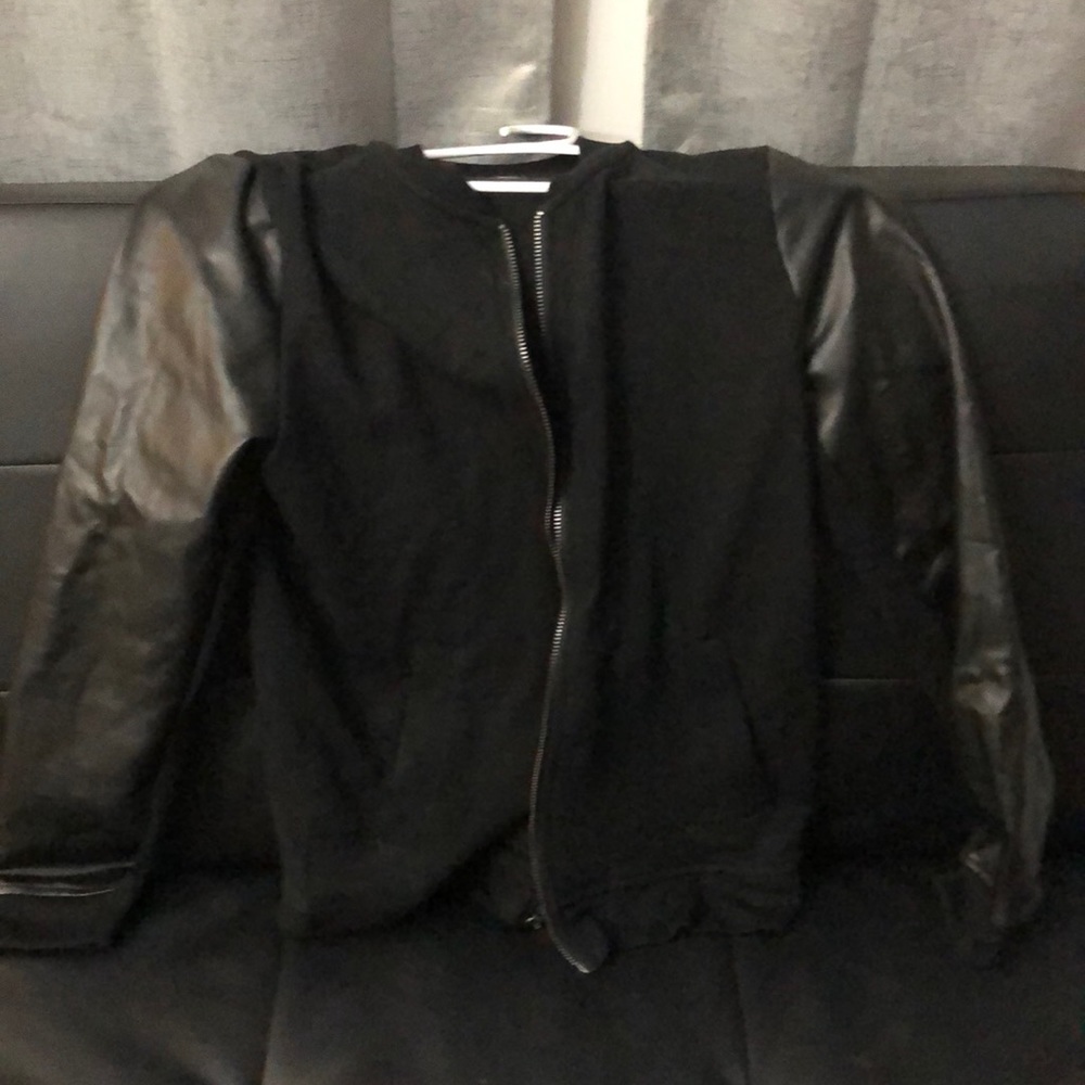 Women’s Gap zip up coat